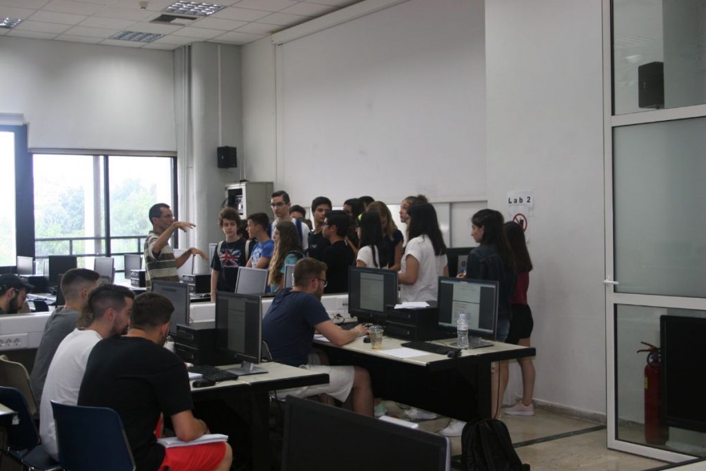 Κάνοντας μια μικρή περιήγηση στους χώρους του Πανεπιστημίου Μακεδονίας